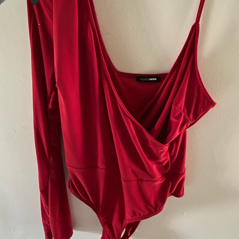 Fashionova red onsie